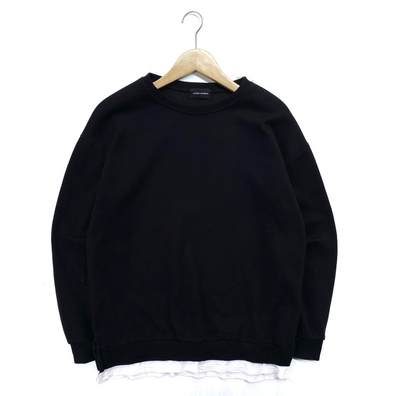crewneck codes combine black
