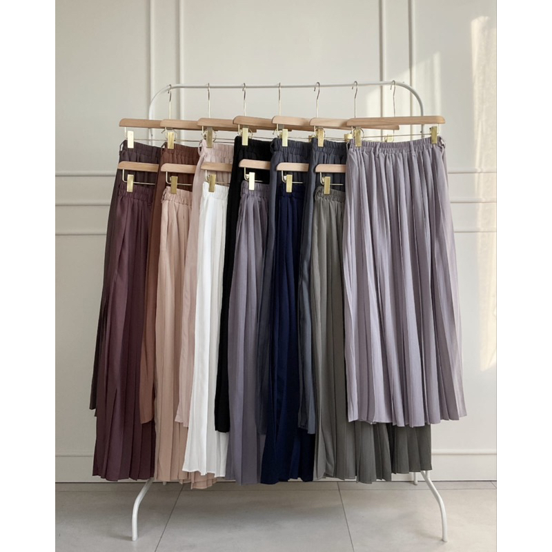 Ameera pleated skirt