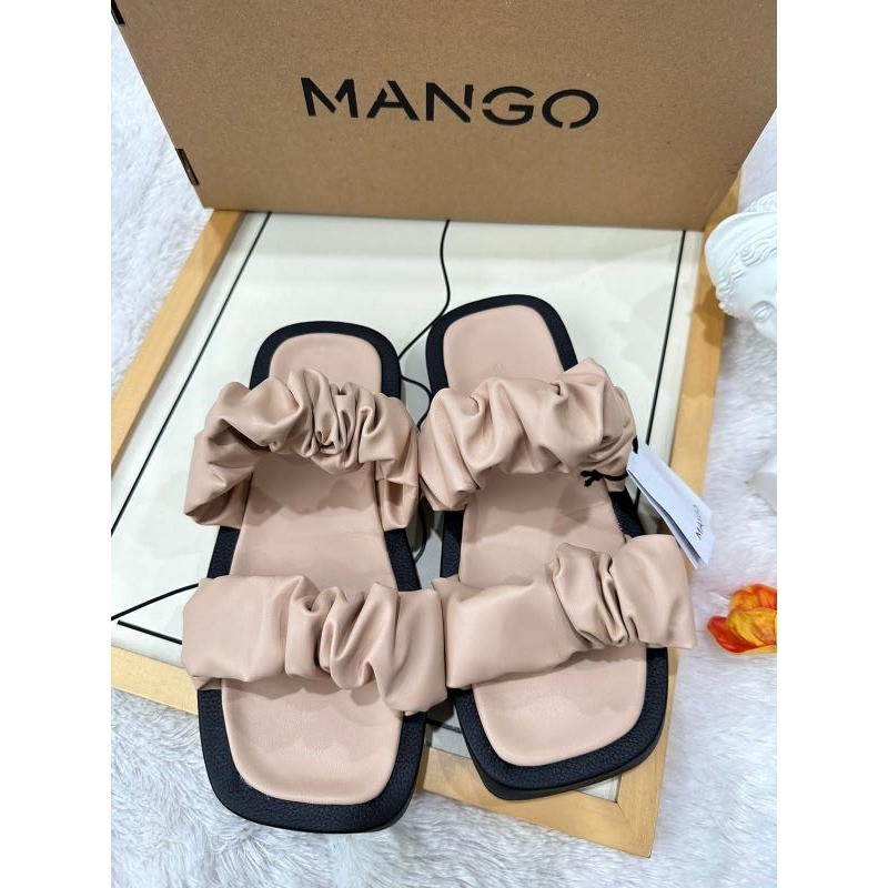 MNG qualited padded sandals