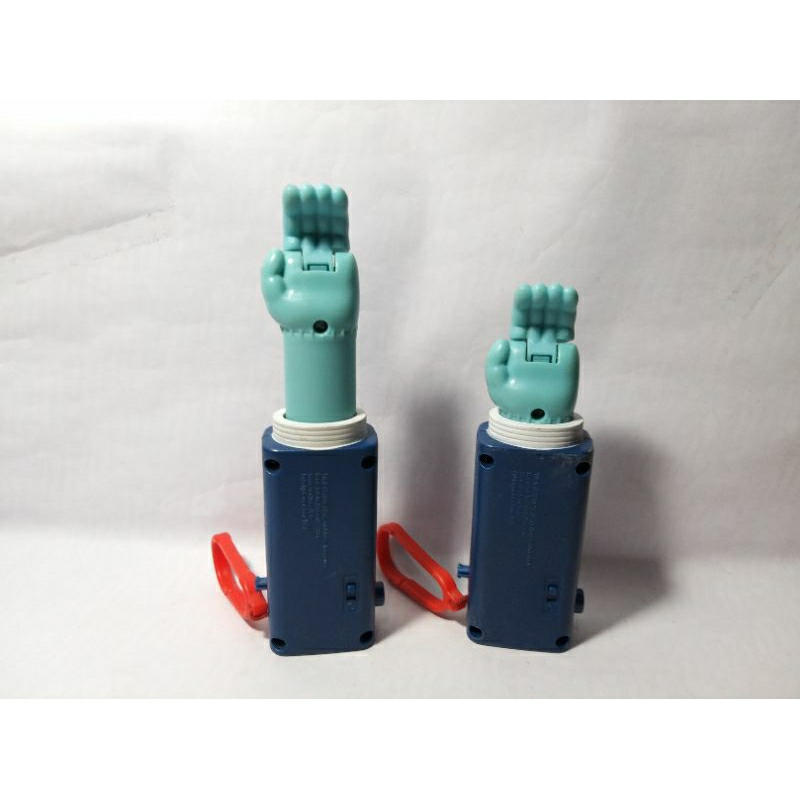 Tangan Leungeun Lengen Asta Frankenstein Frank Hand Alat Garuk Penggaruk Happy Meal Mcd Mcdonalds Ho