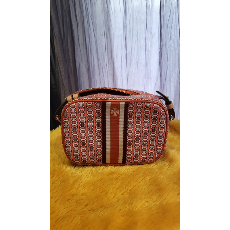 Preloved Tori burch Camera Bag