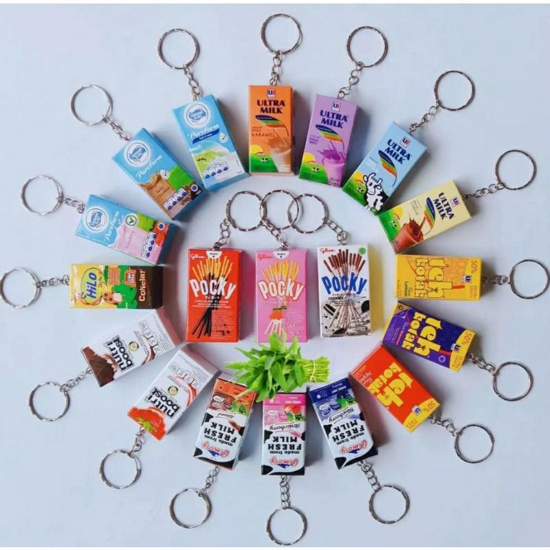 GANTUNGAN KUNCI MINUMAN KOTAK KEMAS PLASTIK MURAH | MINIATUR SNACK GANCI | HARGA 1 BIJI | GANTUNGAN KUNCI SNACK SOUVENIR PERNIKAHAN