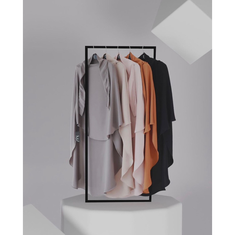 FK Short Ouval Black Aljenna