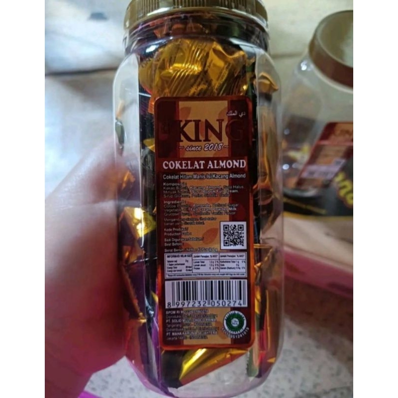 

Coklat almond isi 40bks