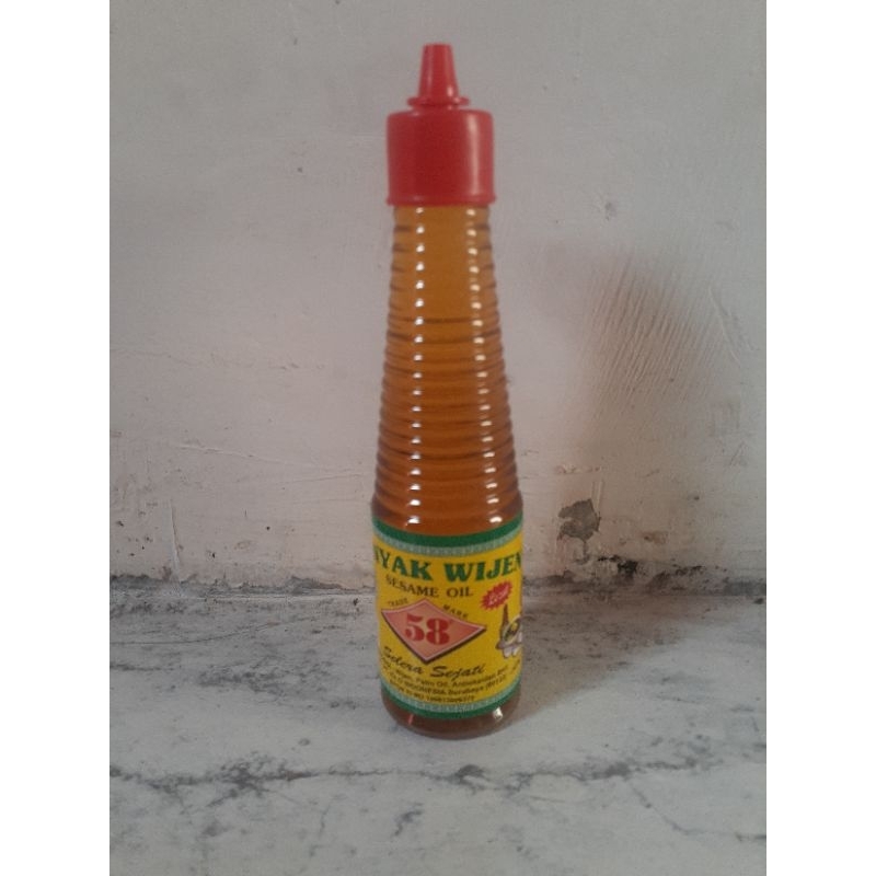 

MINYAK WIJEN SESAME OIL 135 ML