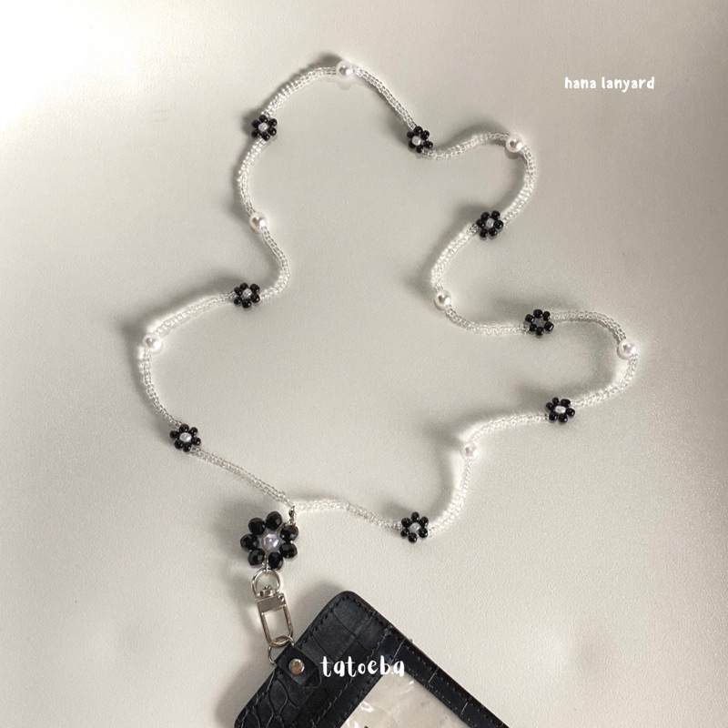 

Hana Lanyard / Strap Pods - Beaded Daisy Lanyard / Manik Daisy Gantungan ID Card / Pods