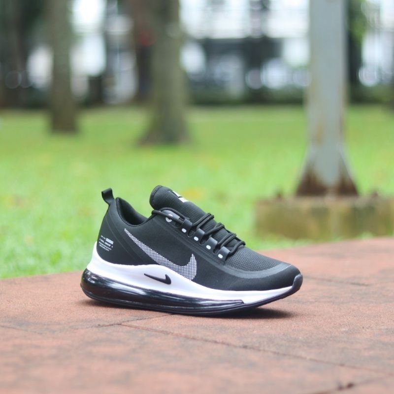 Sepatu Kets Airmax 720 shield Pria. Premium Import. Ukuran 39-44