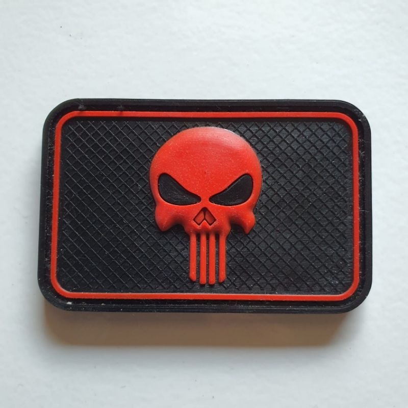 patch rubber logo tengkorak skull merah / funiser / tempelan emblem karet velcro