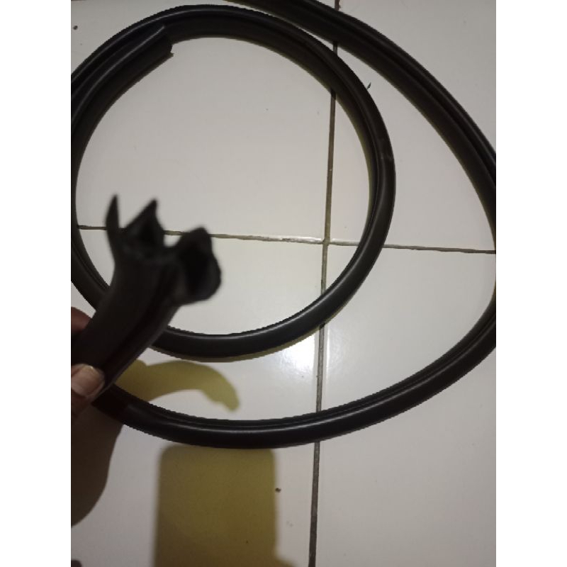 karet balon rangka mobil universal