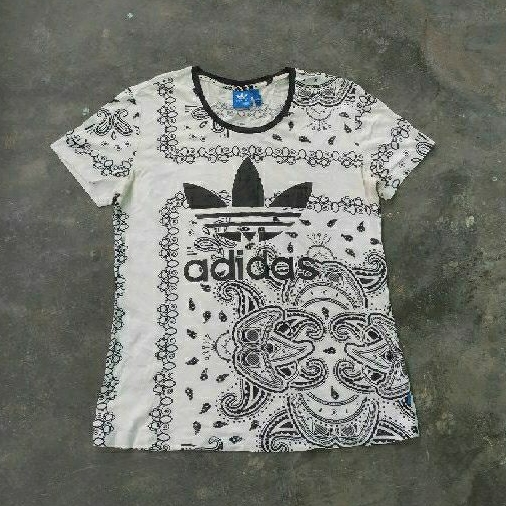 kaos adidas bandana