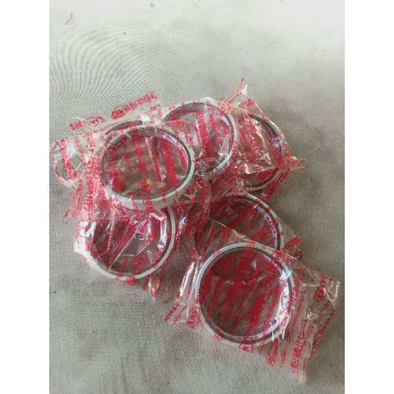 

Double tape SKS 12mmx8yard dobel tape kertas 1/2 inci