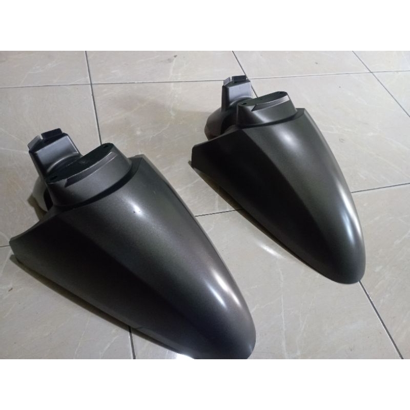 SPAKBOR DEPAN HONDA ALL NEW SCOOPY LED K2F 2020 2022 ABU ABU ORI