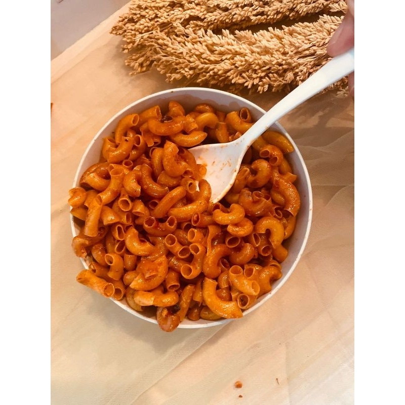 

Makaroni original dan Pedas daun jeruk