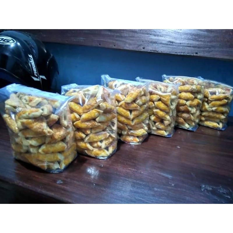 

Grem selai / pastry kering