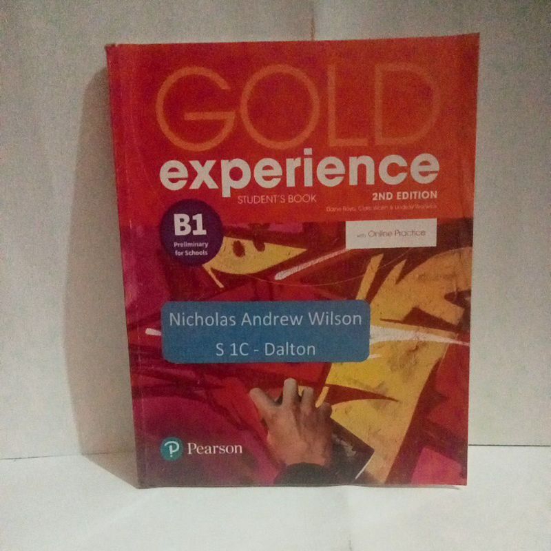 BUKU GOLD EXPERIENCE B1 STUDENTS BOOK