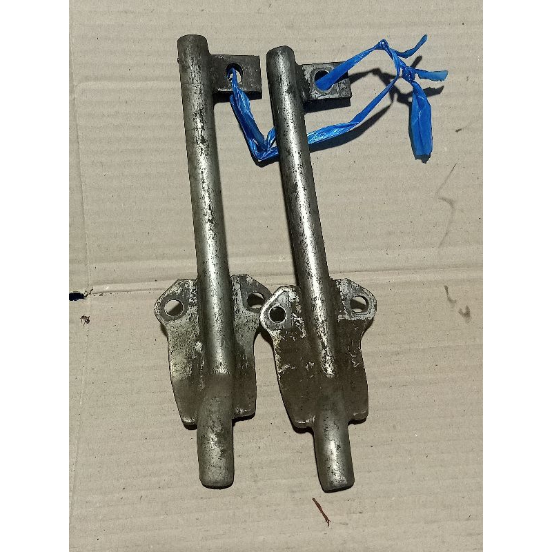 Besi penahan kick starter selahan Honda Tiger Revo Tiger lama Tiger 2000 Original (Copotan)