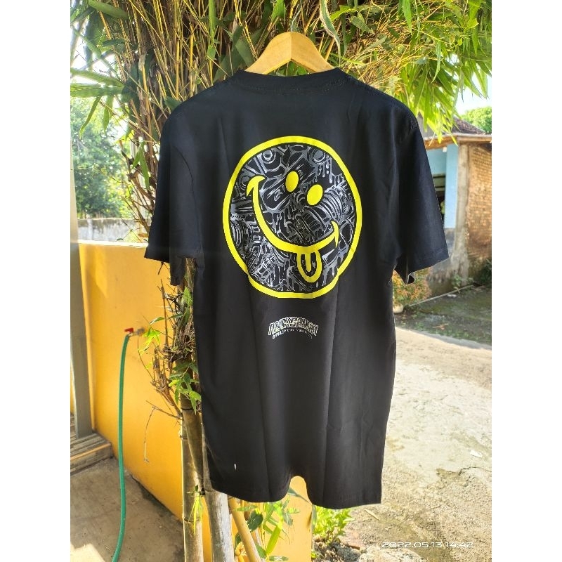 kaos rosok gambar smile
