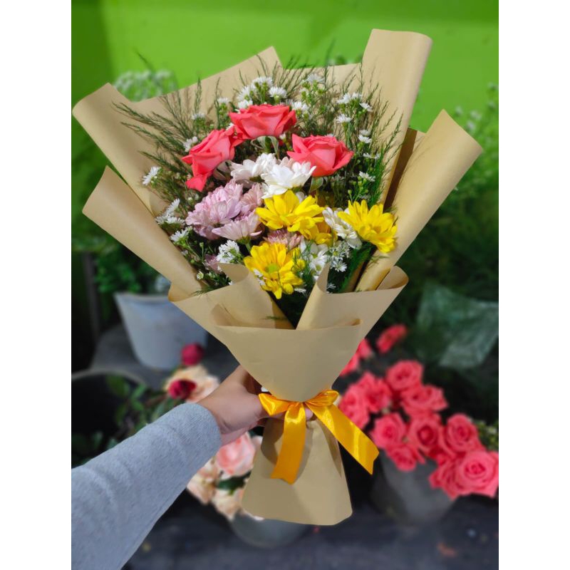 Buket Graduation / Buket Wedding / Buket Lamaran / Buket Birthday / Buket Bunga Asli Jogja