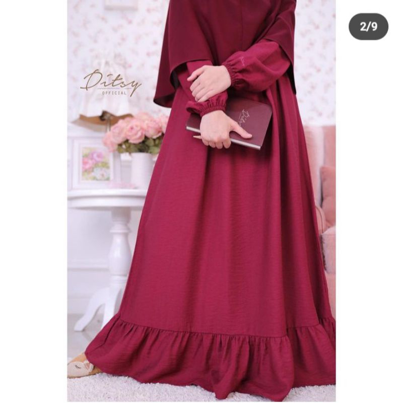 Ditsy Livy Crinkle Maroon Size XL NWT