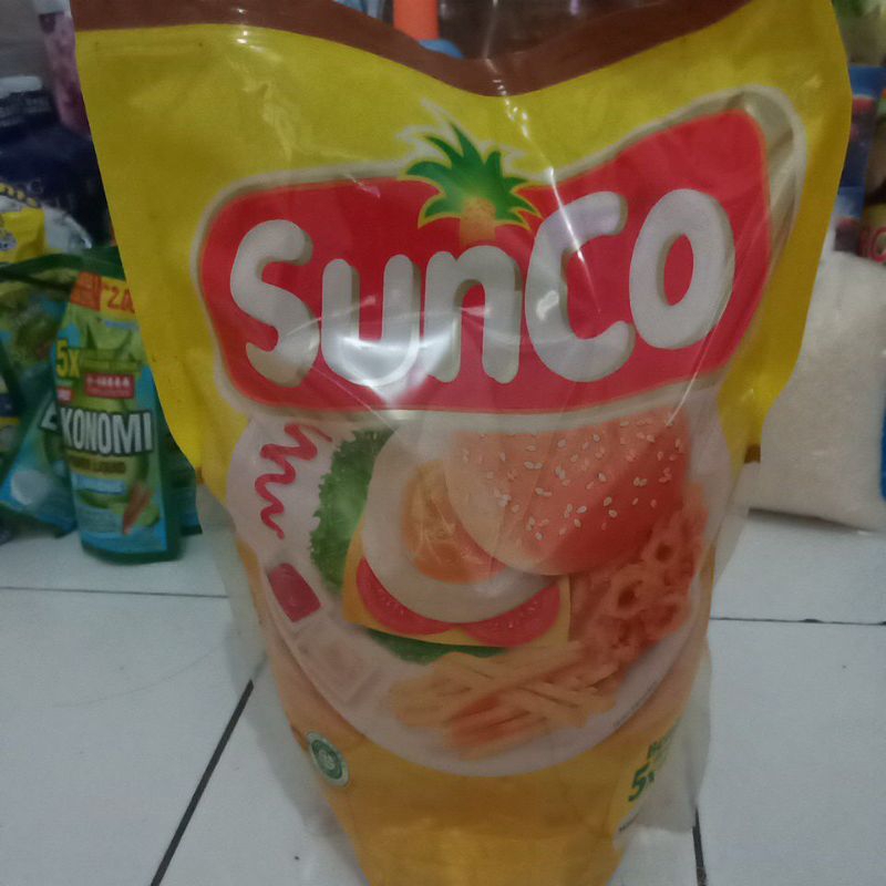 

sunco minyak goreng 2lt