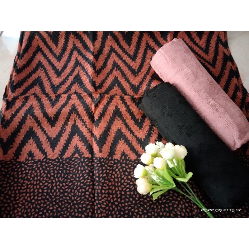 KAIN BATIK VISCOSE BATIK CIREBON TRUSMI LASEM BACEM