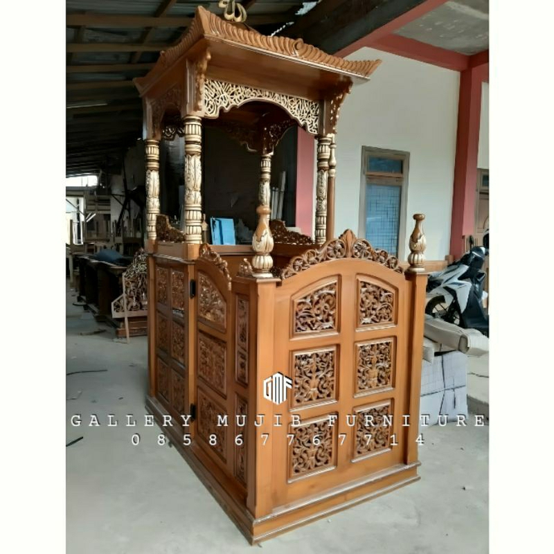 mimbar kubah mimbar masjid kayu jati mimbar ukir Jepara mimbar masjid Jepara