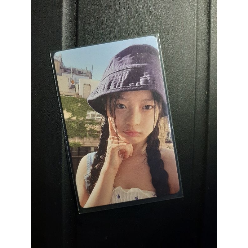 hanni bucket hat wv