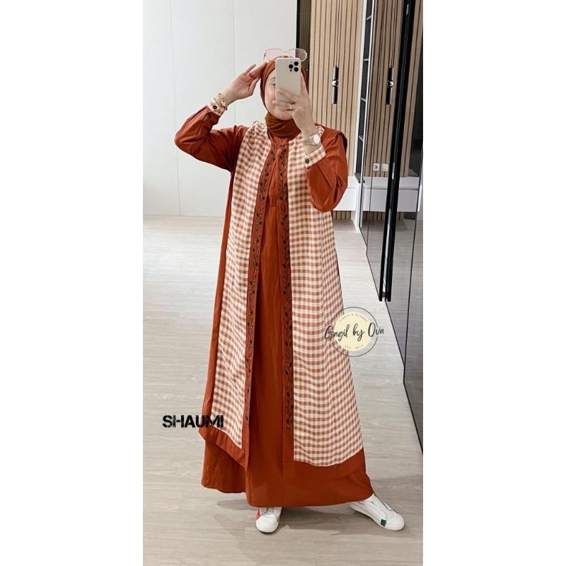 Shaumi Dress By Gagil Original