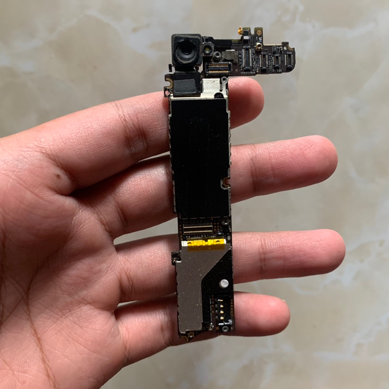 mesin iphone 4 icloud aman