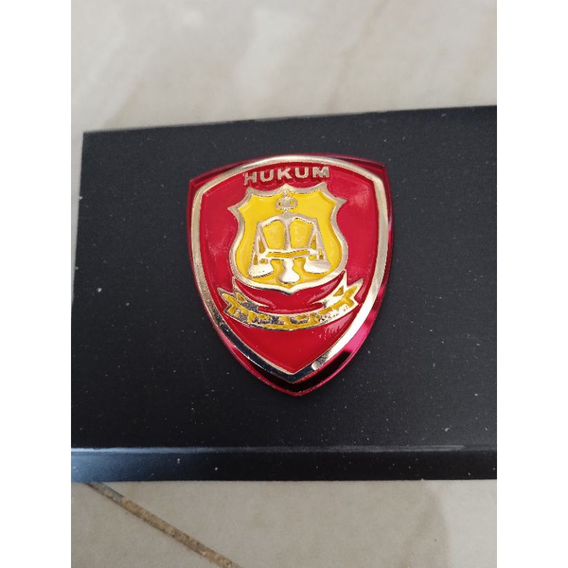 Pin Hukum polri