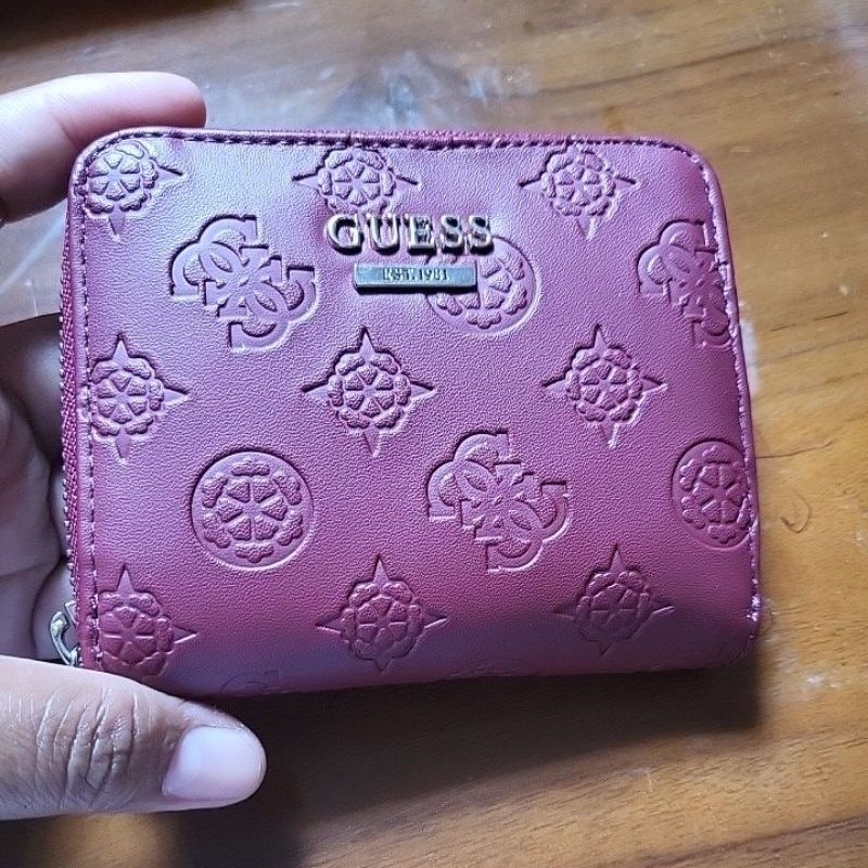 Preloved Dompet Guess Original