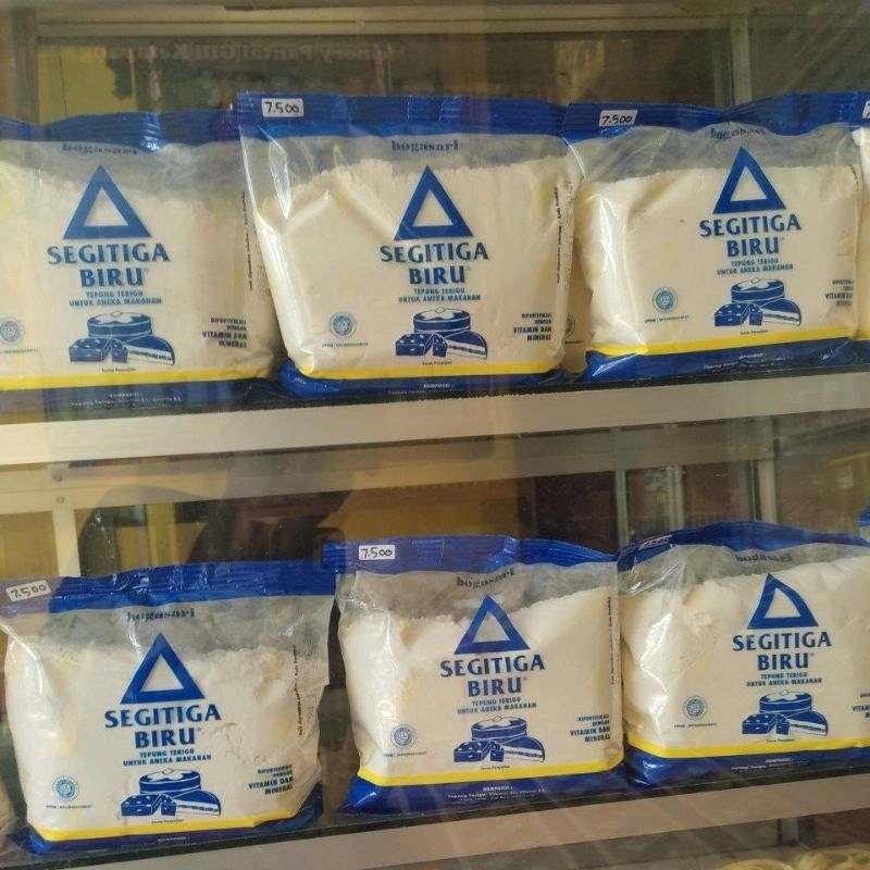 

Tepung Terigu Segitiga Biru