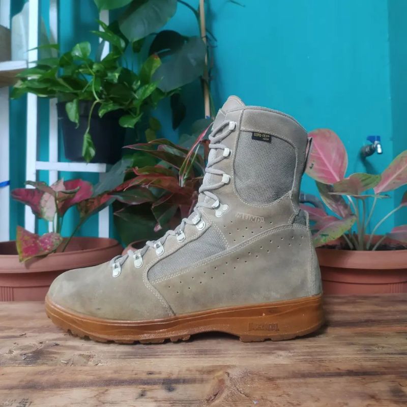 sepatu gunung treking outdoor meindl boots size 46