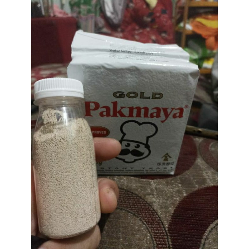 

Pakmaya ragi instan kering gold 50 / 100 gram repack kemasan botol