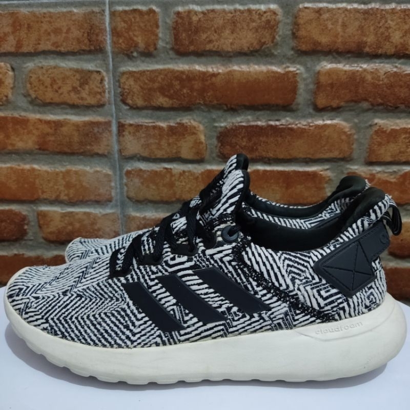 SEPATU ADIDAS | SEPATU ABU | SEPATU SIZE 42 | SEPATU RUNNING | SEPATU LARI | SEPATU UKURAN 42 | SEPA