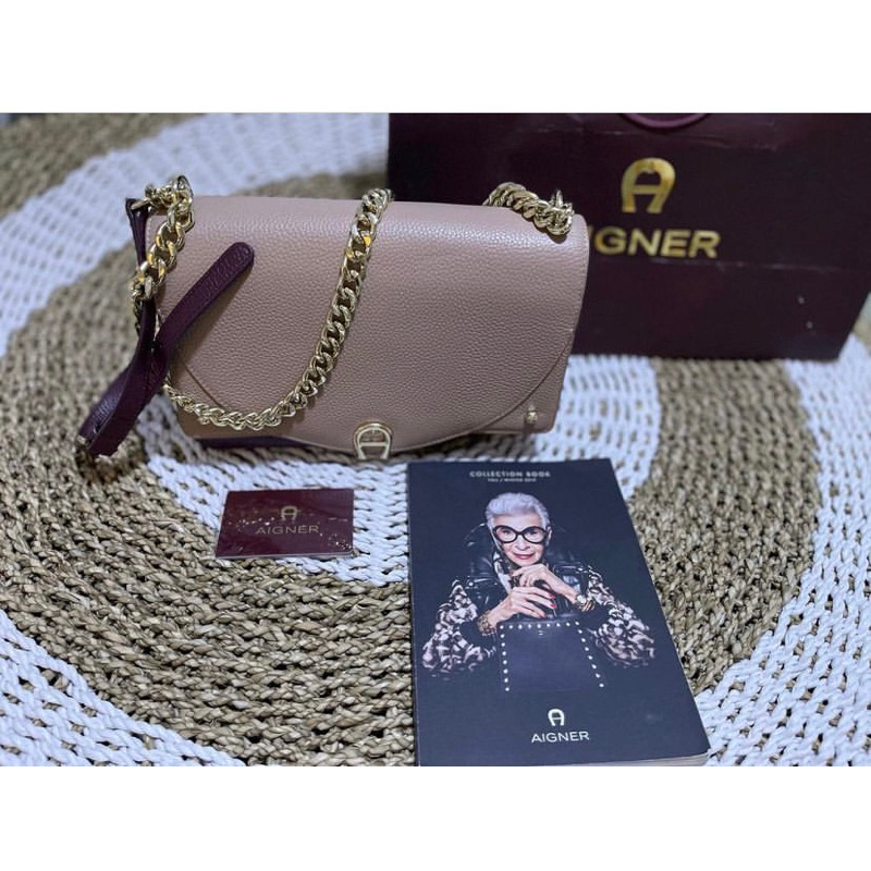 preloved aigner Diadora authentic