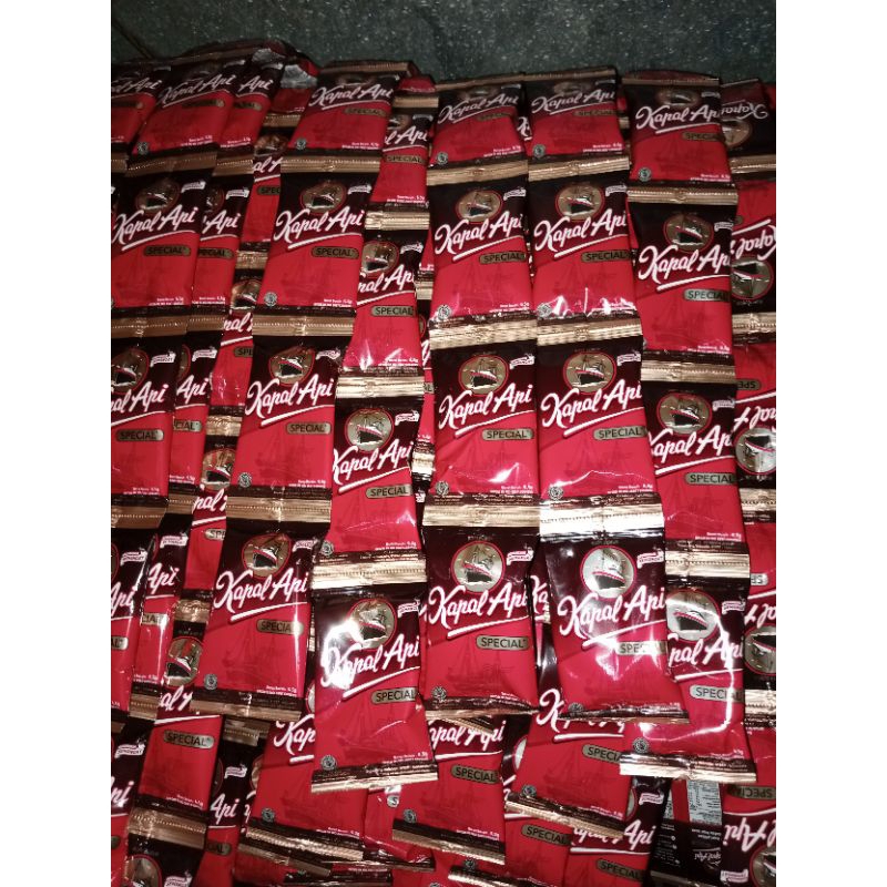 

kapal api mini saset