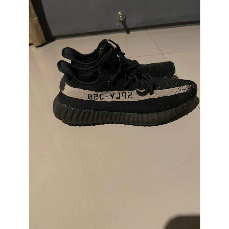 adidas yeezy 350 v2 oreo