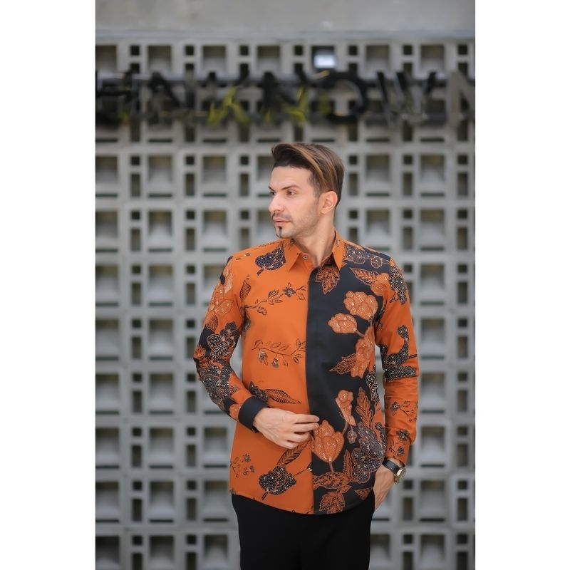 BATIK BUNGA ORANGE KEMEJA BATIK MODERN SLIMFIT PANJANG BAHUN KATUN HALUS FULL FURING HALUS