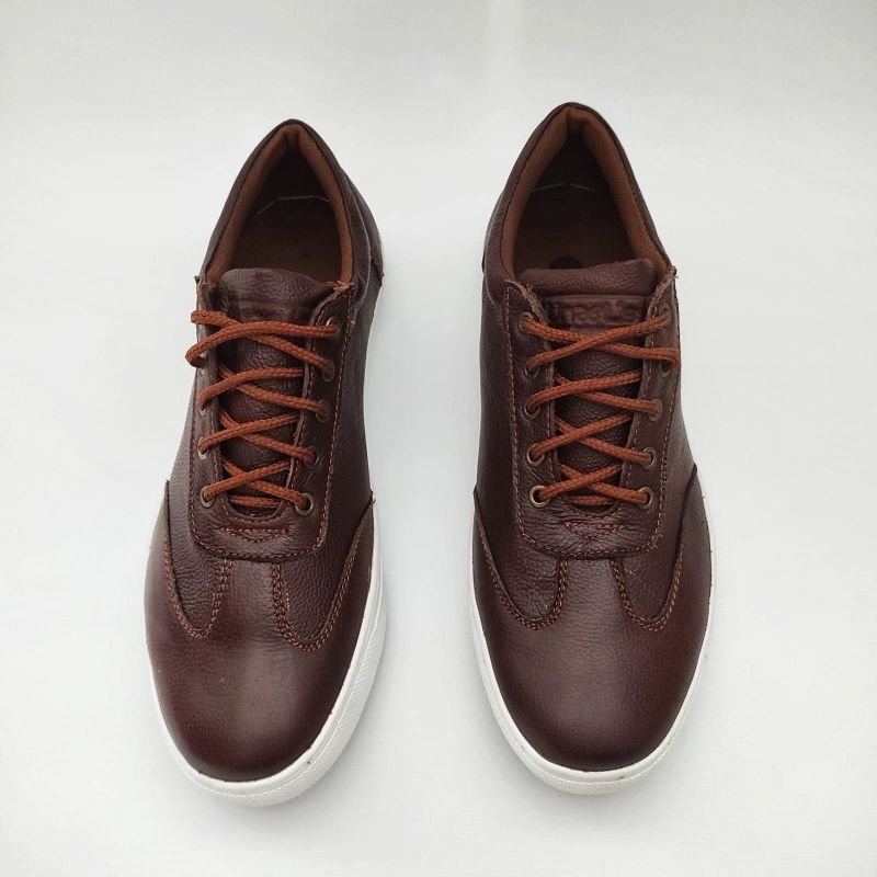 Sepatu Sneakers Pria Casual Bahan Kulit Asli 100% Original Santai Elegan Cs1