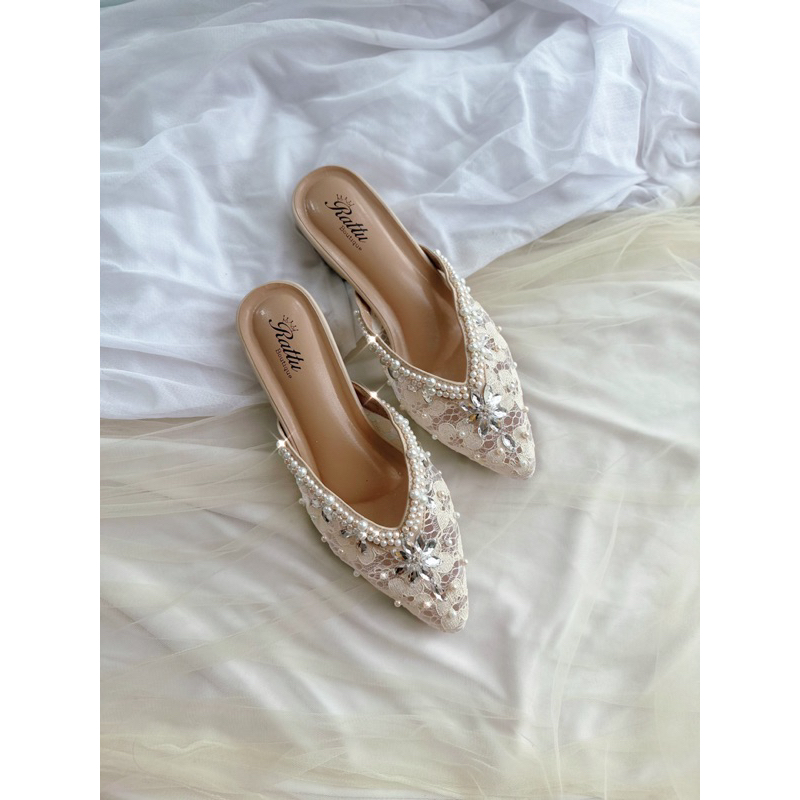 Termurah!!! COD Heels 3cm brukat payet mewah Farsya putih / wedding shoes putih / sepatu pengantin / sepatu tunangan / sepatu wisuda / sepatu hak tahu