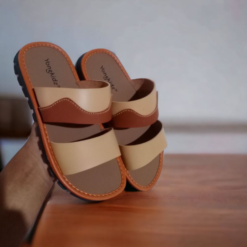 Promo Beli 1 gratis 1 Sandal Anak Laki-Laki ukuran 31-35