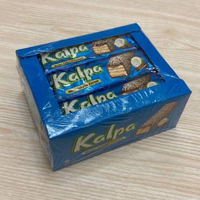 

wafer coklat kelapa( kalpa ) 1 box isi 12pcs x 24g