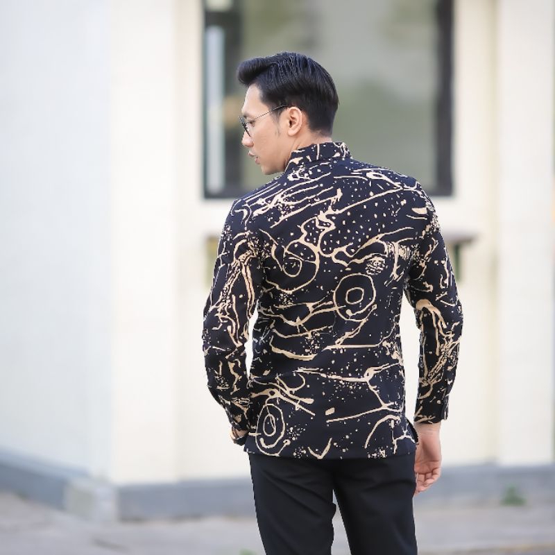 BATIK BOLO DEWO Motif Akar Dewo Kemeja Baju Batik Pria Lengan Panjang Lapis Furing Hem Atasan