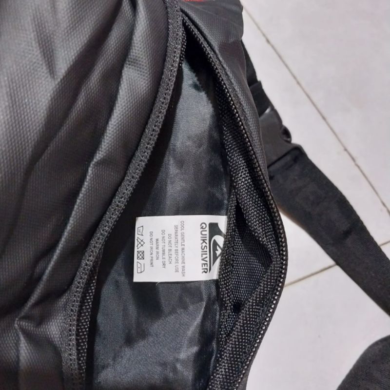 Tas waistbag Quiksilver selempang pria wanita premium