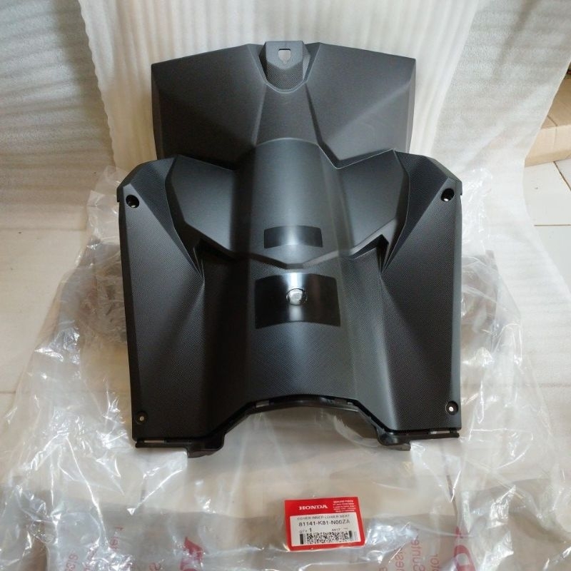 81141K81N00ZA Cover Inner Lower Seat Cover Kontak Bawah New Beat Esp K81 K25G Orginal Ahm