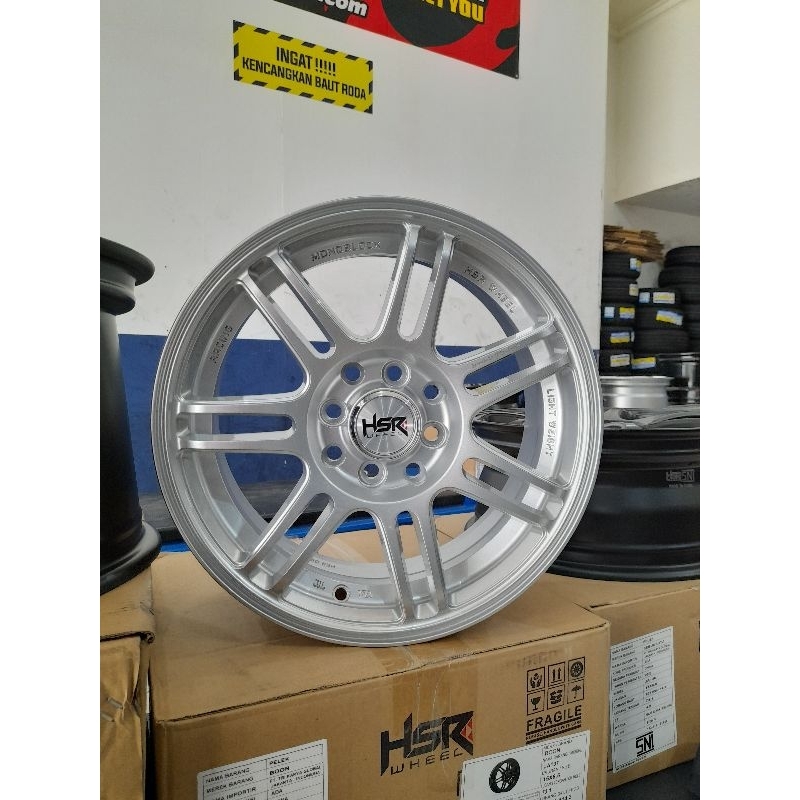 pelek mobil r15 buat mobil avanza livina sigra yaris jazz