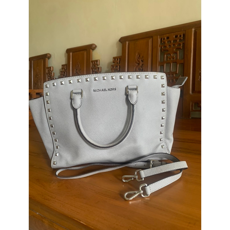 Mk selma studed large