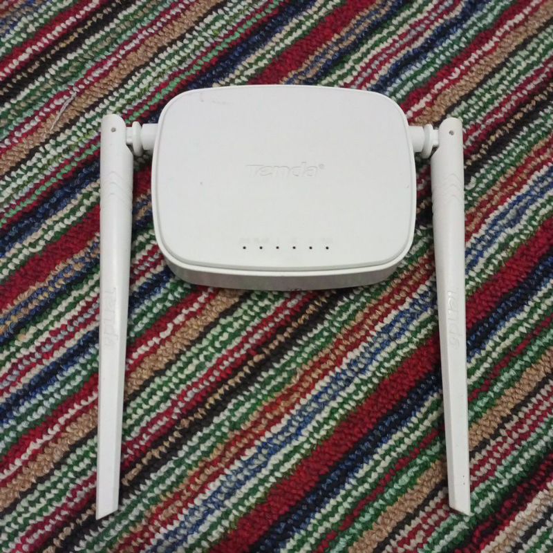 Router Tenda N300 bekas pakai