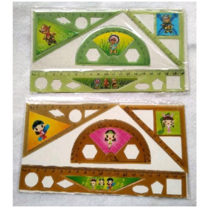 

Penggaris set isi 4